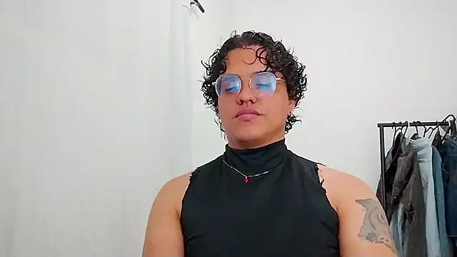 Snapshot of Diane_exotic chatting on May 5, 2026, 12:35 am Diane exotic online show from May 5, 2026, 12:35 am