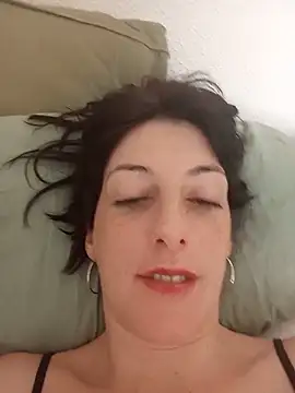 Snapshot of Valeriadolce chatting on May 25, 2026, 12:37 pm Valeriadolce online show from May 25, 2026, 12:37 pm