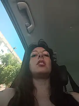 Snapshot of Valeriadolce chatting on May 26, 2026, 12:03 pm Valeriadolce online show from May 26, 2026, 12:03 pm
