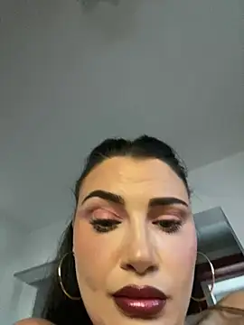 AylaSparkk online show from July 4, 2026, 4:33 pm