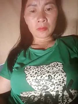 Snapshot of Lella_01 chatting on May 30, 2026, 2:01 pm Lella 01 online show from May 30, 2026, 2:01 pm