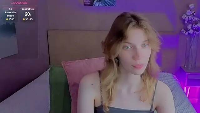 Snapshot of Emily_Cartex chatting on July 25, 2026, 6:10 am Emily Cartex online show from July 25, 2026, 6:10 am