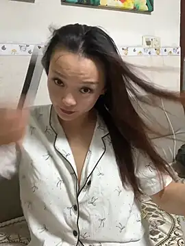 Snapshot of Meimei-bb chatting on July 27, 2026, 3:52 pm Meimei-bb online show from July 27, 2026, 3:52 pm