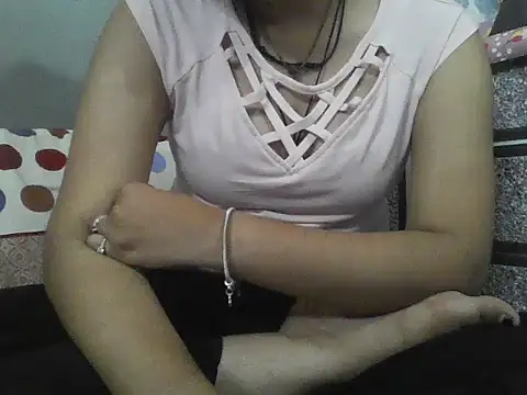 Brown Kudiii online show from May 10, 2026, 4:42 pm