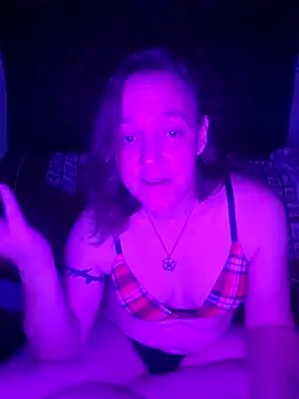 KaleighWyrd online show from April 26, 2026, 10:45 am