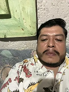 Snapshot of alexgdl42 chatting on July 25, 2026, 7:05 am alexgdl42 online show from July 25, 2026, 7:05 am