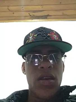 Snapshot of Antonelo_blake chatting on June 17, 2026, 12:00 am Antonelo blake online show from June 17, 2026, 12:00 am