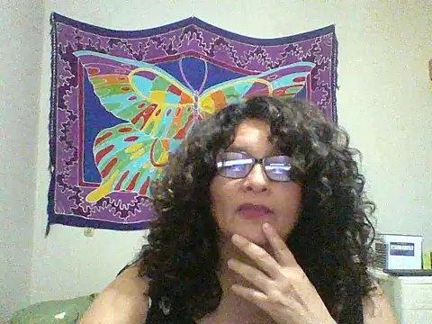 Snapshot of Rochi51 chatting on May 4, 2026, 10:12 pm Rochi51 online show from May 4, 2026, 10:12 pm