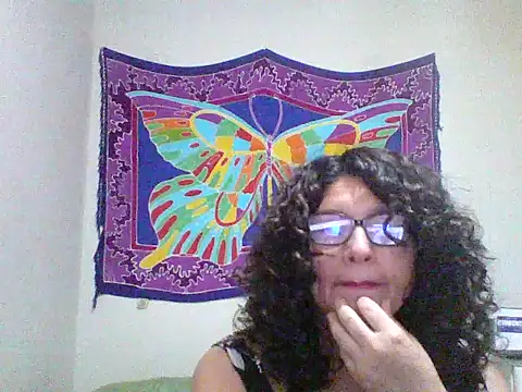 Snapshot of Rochi51 chatting on May 1, 2026, 9:42 pm Rochi51 online show from May 1, 2026, 9:42 pm