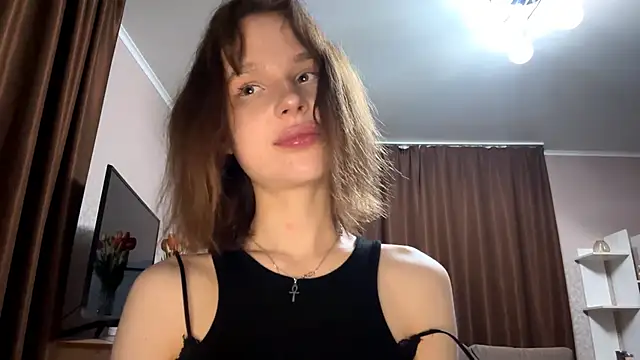asunasue online show from May 3, 2026, 11:41 pm