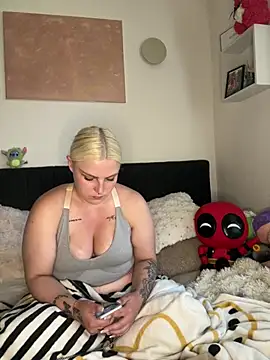 josi-420 online show from July 17, 2026, 6:32 am