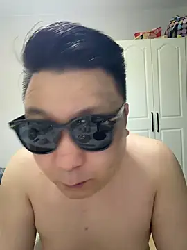 langzi-888 online show from May 13, 2026, 4:47 pm