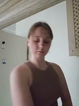 ooopsitscandy online show from June 6, 2026, 4:45 pm