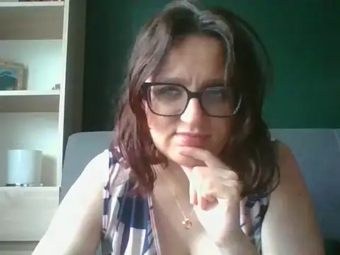 sensual paris online show from June 1, 2026, 5:29 am