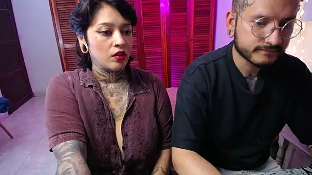Snapshot of realhomesex chatting on April 30, 2026, 3:13 am realhomesex online show from April 30, 2026, 3:13 am