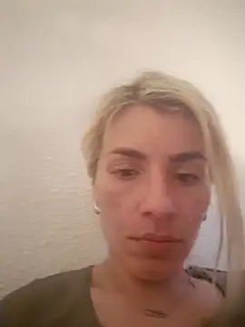 Snapshot of Goddess-Anne chatting on June 14, 2026, 4:14 am Goddess-Anne online show from June 14, 2026, 4:14 am