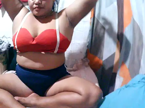 Snapshot of wetty_mitchxx chatting on May 14, 2026, 2:14 pm wetty mitchxx online show from May 14, 2026, 2:14 pm