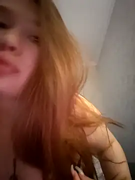 HotVibeK online show from May 7, 2026, 8:23 pm