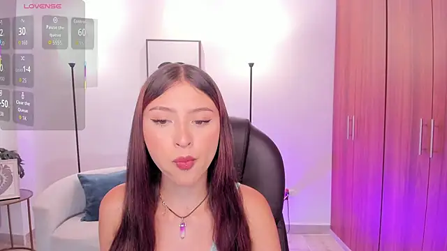 Snapshot of Nikky_sweett_ chatting on May 6, 2026, 8:46 pm Nikky sweett online show from May 6, 2026, 8:46 pm