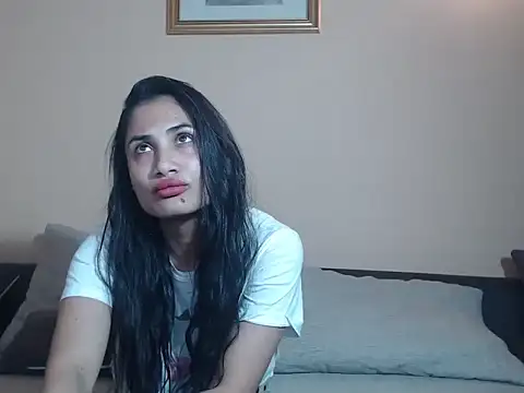 rebecka sweet online show from May 14, 2026, 5:21 pm