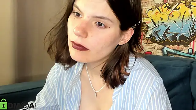 Kira Be11 online show from June 8, 2026, 9:32 am