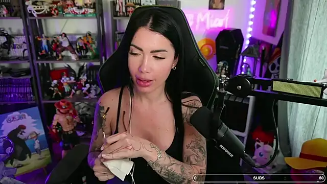 SuaDimpa online show from April 28, 2026, 1:15 pm