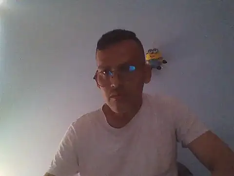 jairo43 online show from July 4, 2026, 2:21 pm