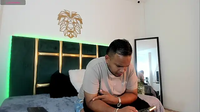 Snapshot of Jay_raze chatting on May 22, 2026, 11:52 am Jay raze online show from May 22, 2026, 11:52 am