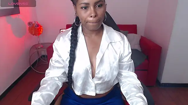 Snapshot of Kristen_1_ chatting on May 25, 2026, 1:21 pm Kristen 1 online show from May 25, 2026, 1:21 pm