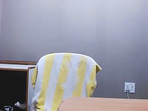 Ebonysweetcougar online show from April 30, 2026, 5:09 pm