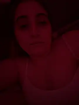 Snapshot of Taylormillie471 chatting on May 24, 2026, 1:05 am Taylormillie471 online show from May 24, 2026, 1:05 am