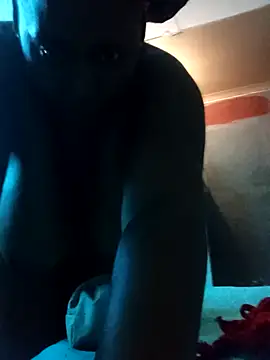 SexyChubbyPussy online show from May 6, 2026, 1:15 pm
