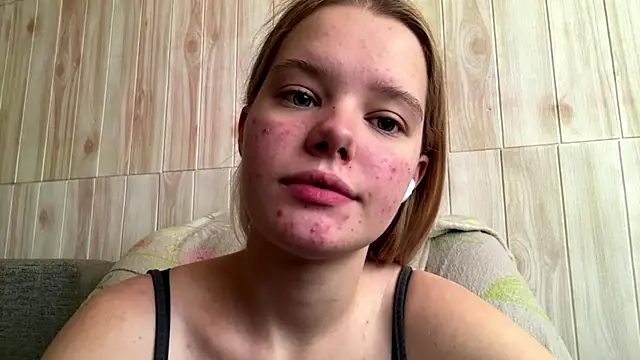 Malinwitch online show from August 8, 2026, 5:36 am