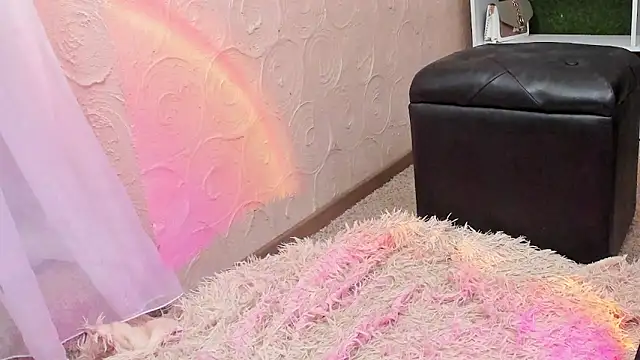 Snapshot of lililiana chatting on June 18, 2026, 9:08 am lililiana online show from June 18, 2026, 9:08 am