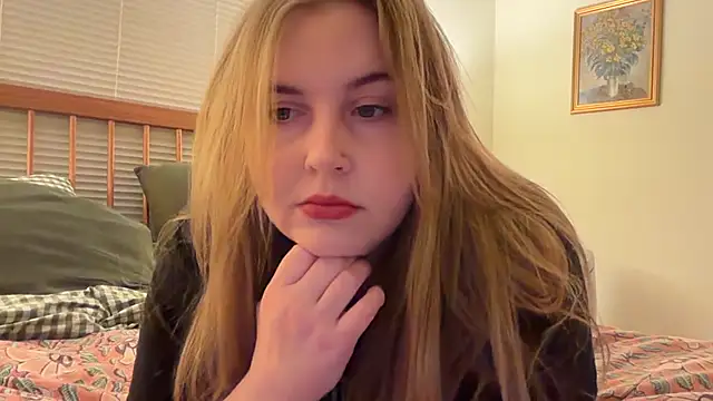 Snapshot of danielladanger chatting on May 6, 2026, 12:36 am danielladanger online show from May 6, 2026, 12:36 am