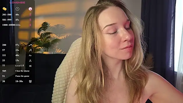 Snapshot of Eve_Sin chatting on June 28, 2026, 3:13 am Eve Sin online show from June 28, 2026, 3:13 am