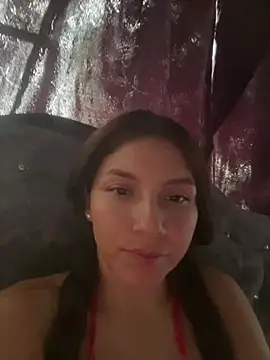 Snapshot of luna20012 chatting on April 29, 2026, 6:25 pm luna20012 online show from April 29, 2026, 6:25 pm