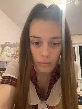 Snapshot of _SweetAnna_ chatting on May 18, 2026, 8:57 pm SweetAnna online show from May 18, 2026, 8:57 pm