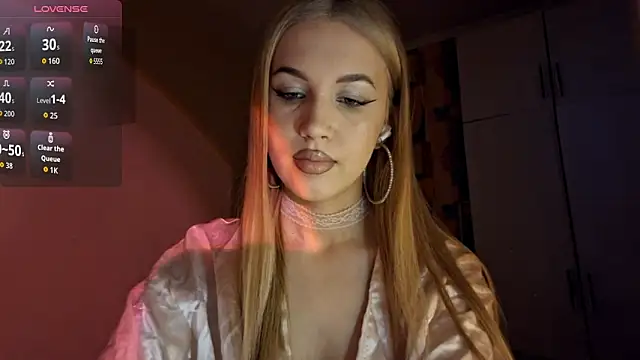 Katrinethequeen online show from June 18, 2026, 4:56 pm