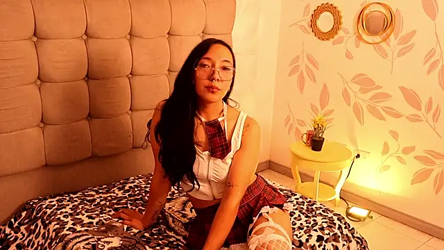 Alana jazz online show from May 6, 2026, 3:43 am
