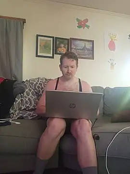 Snapshot of GingerKinkster chatting on May 26, 2026, 9:24 pm GingerKinkster online show from May 26, 2026, 9:24 pm