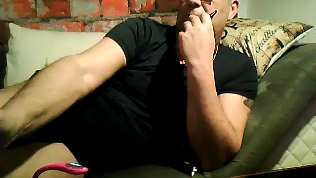 Snapshot of Soloyan chatting on March 7, 2026, 6:57 pm Soloyan online show from March 7, 2026, 6:57 pm