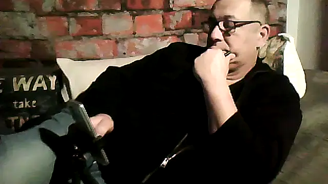 Snapshot of Soloyan chatting on January 11, 2026, 10:27 pm Soloyan online show from January 11, 2026, 10:27 pm