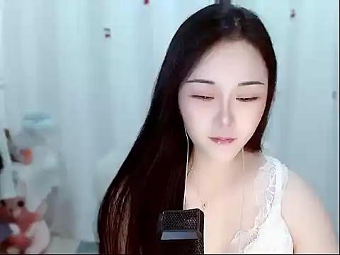 Amy-cnbaby online show from June 10, 2026, 1:18 am