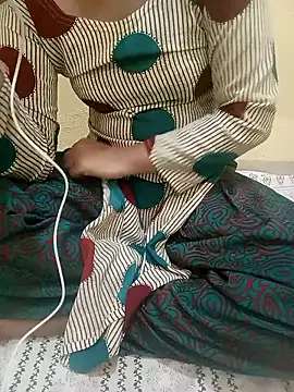 Snapshot of Seema_yadav01 chatting on May 31, 2026, 5:13 am Seema yadav01 online show from May 31, 2026, 5:13 am