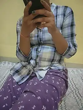 Snapshot of Seema_yadav01 chatting on May 26, 2026, 5:05 am Seema yadav01 online show from May 26, 2026, 5:05 am
