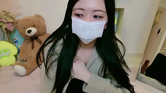 Snapshot of -Luna_JP- chatting on May 31, 2026, 10:43 am -Luna JP- online show from May 31, 2026, 10:43 am