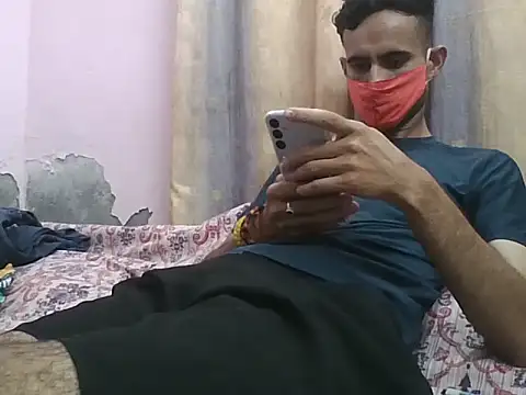 Snapshot of vickyoerhg chatting on June 17, 2026, 7:13 pm vickyoerhg online show from June 17, 2026, 7:13 pm