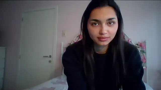 Snapshot of yourbella37 chatting on May 14, 2026, 7:00 pm yourbella37 online show from May 14, 2026, 7:00 pm