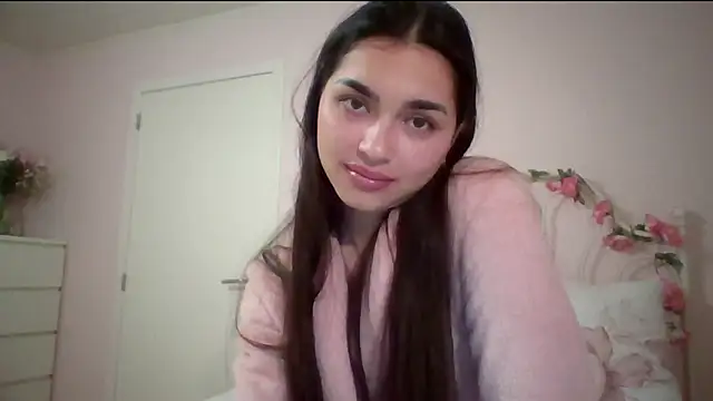 Snapshot of yourbella37 chatting on May 15, 2026, 7:45 pm yourbella37 online show from May 15, 2026, 7:45 pm